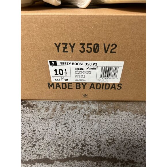 Adidas Yeezy Boost 350 V2 Bone Size 10.5- HQ6316 - Picture 8 of 9
